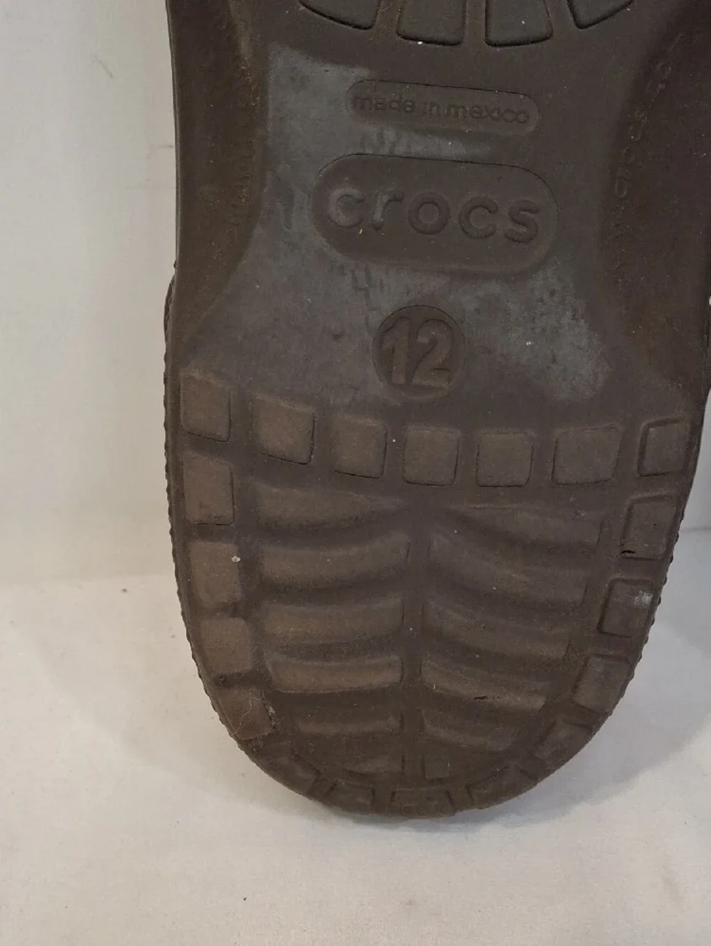 CROCS Classic Men's Clog in Brown.Lightly Worn